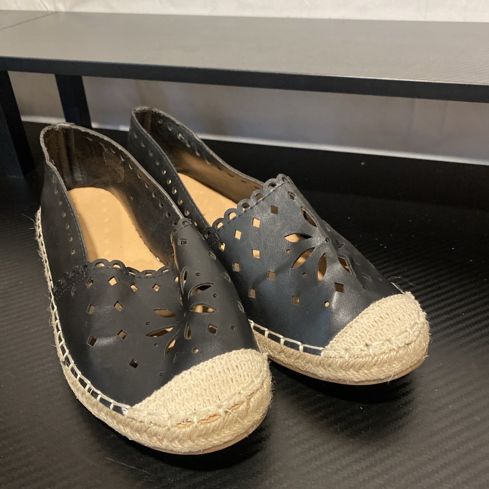 Wanted Black Espadrilles Flat with Floral Cutouts Size 10